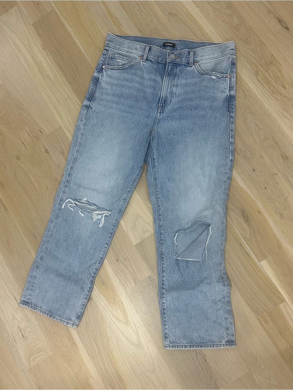 Express Light Wash Distressed Straight Ankle High Rise Boyfriend Denim Jeans 12
